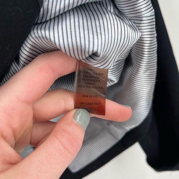 Calvin Klein Women’s Black two button Blazer Small office career corporate - Picture 4 of 6